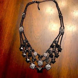 💥Classic Pewter Necklace With Swarovski Crystal’s
